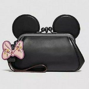 Coach F30212 wristlet Minnie PRICE FIRM